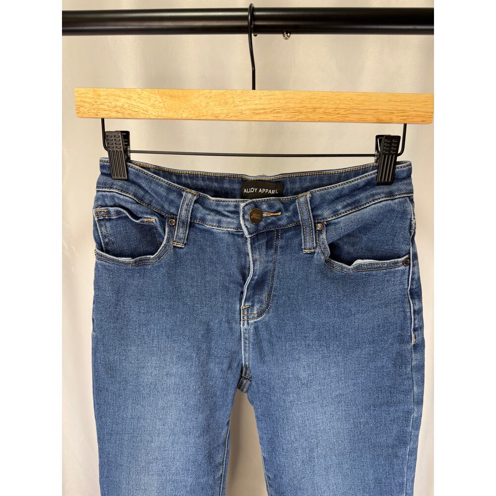 Alloy Apparel Women’s Skinny Jeans Blue Stretch Denim 25" Waist Long Inseam - Picture 2 of 7